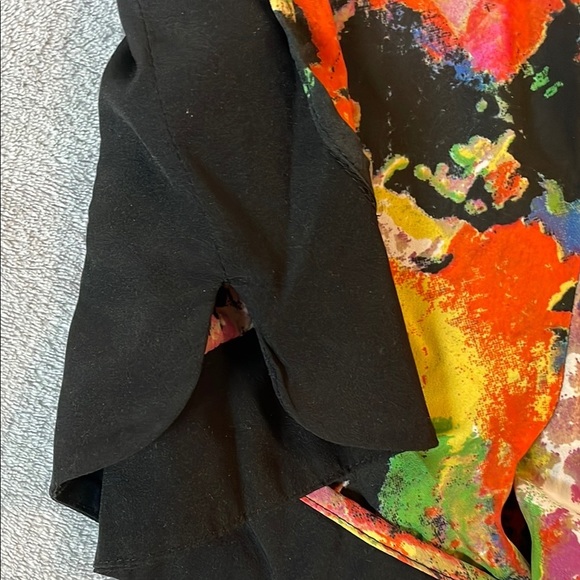 W118 by Walter Baker Black Pattern Shorts - Picture 5 of 6